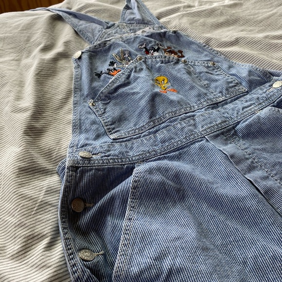 Warner Bros overalls - Picture 7 of 9
